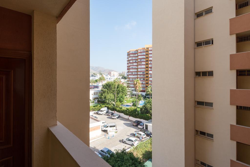MalagaSuite Front Beach Benalmádena Esterno foto