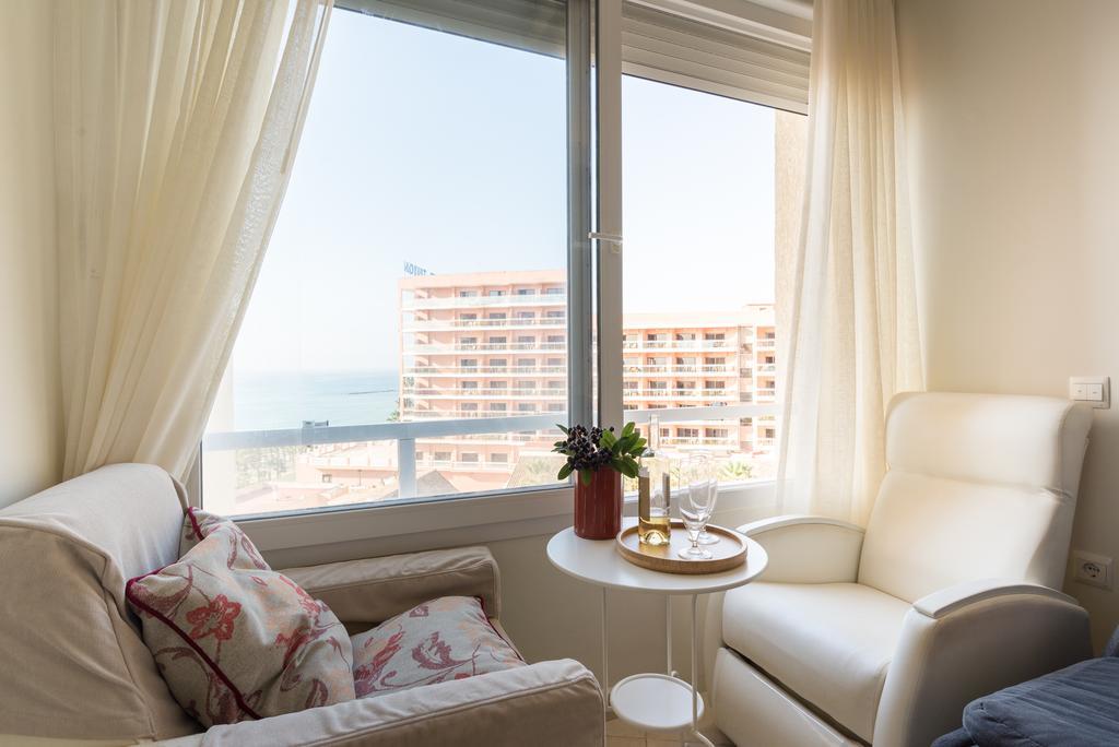 MalagaSuite Front Beach Benalmádena Esterno foto