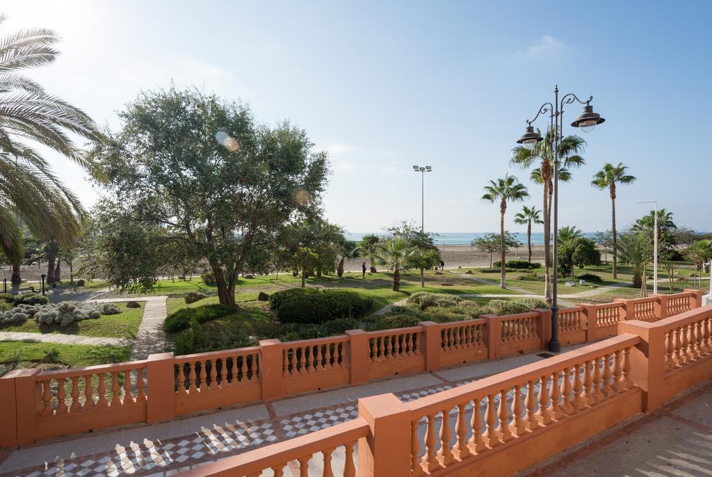 MalagaSuite Front Beach Benalmádena Esterno foto